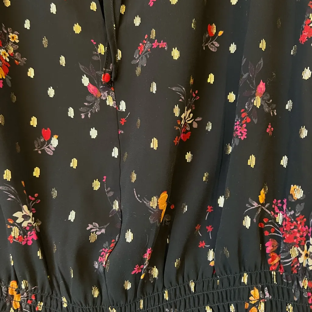 Vince‎ Camuto Large Black Semi Sheer Smocked Lined Tie Ruffled Floral Blouse - Image 6