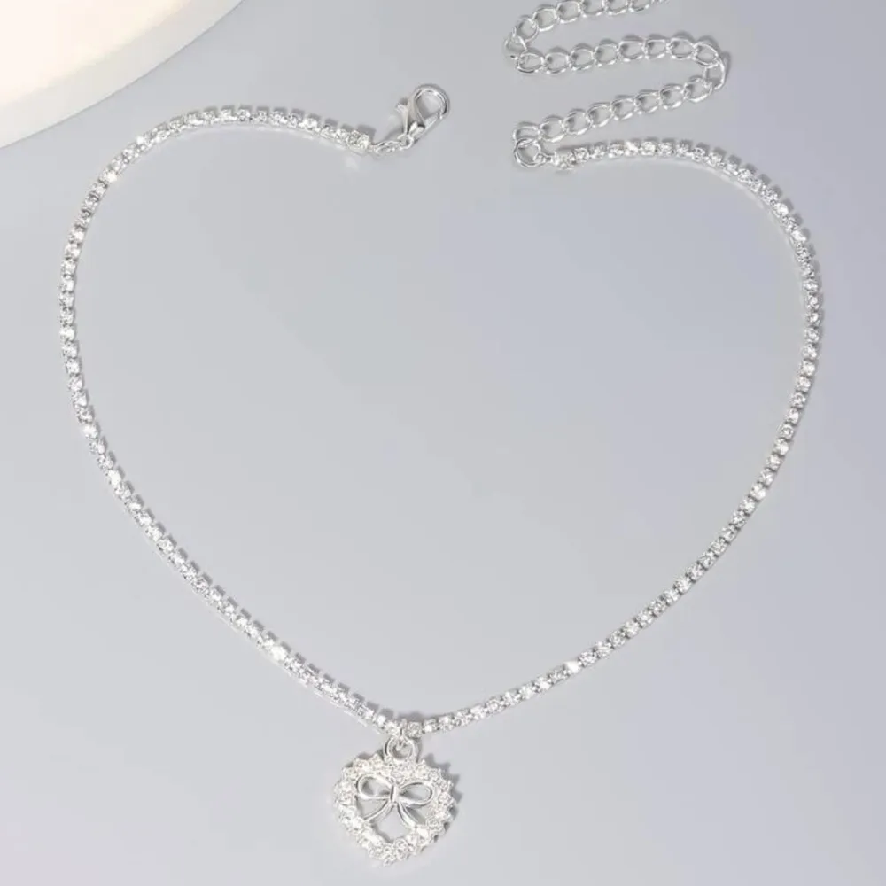 Heart bow rhinestone necklace​​​​​​​​​ - Image 3