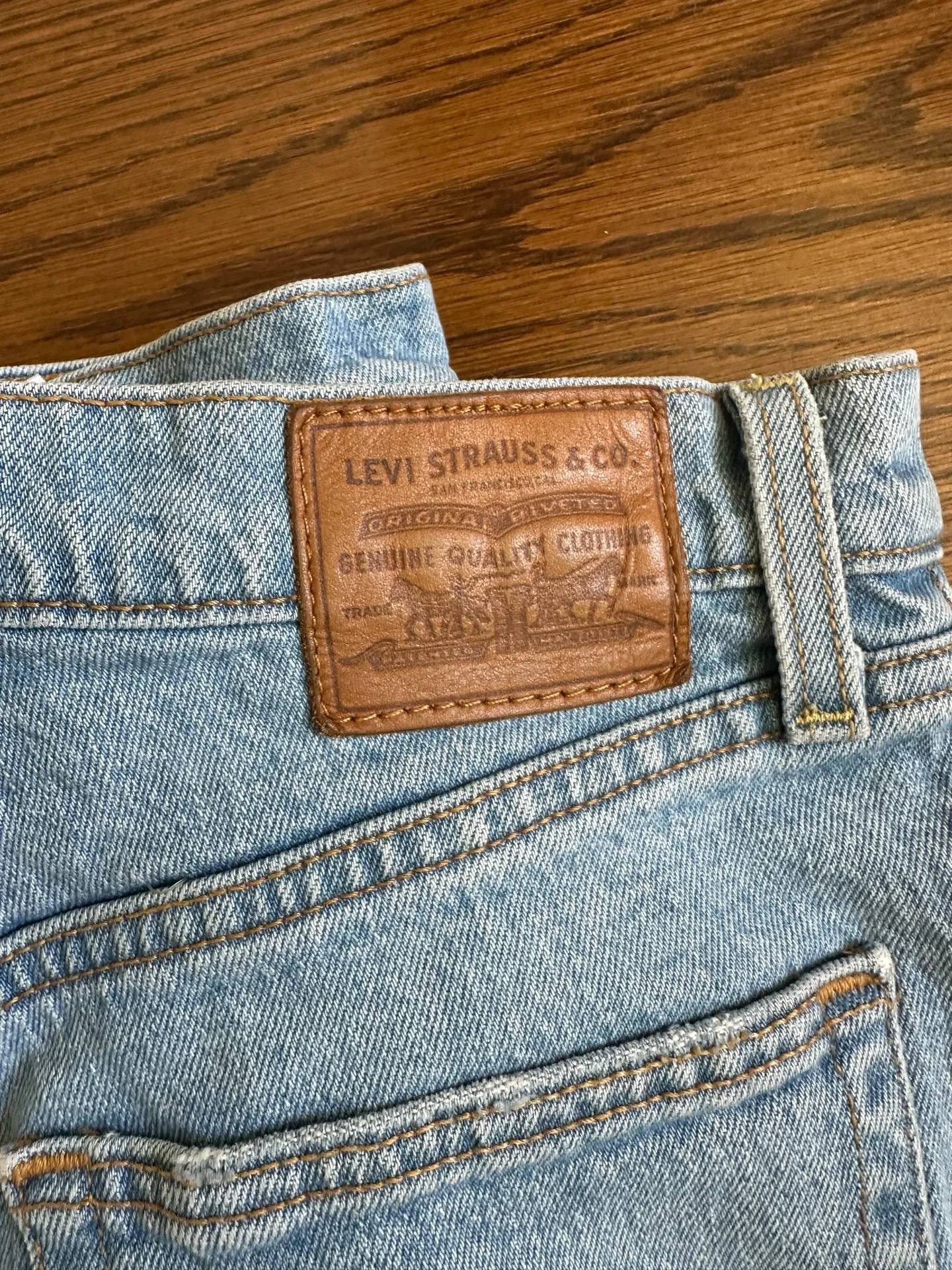 Levi’s Ribcage Straight Jeans - Image 2