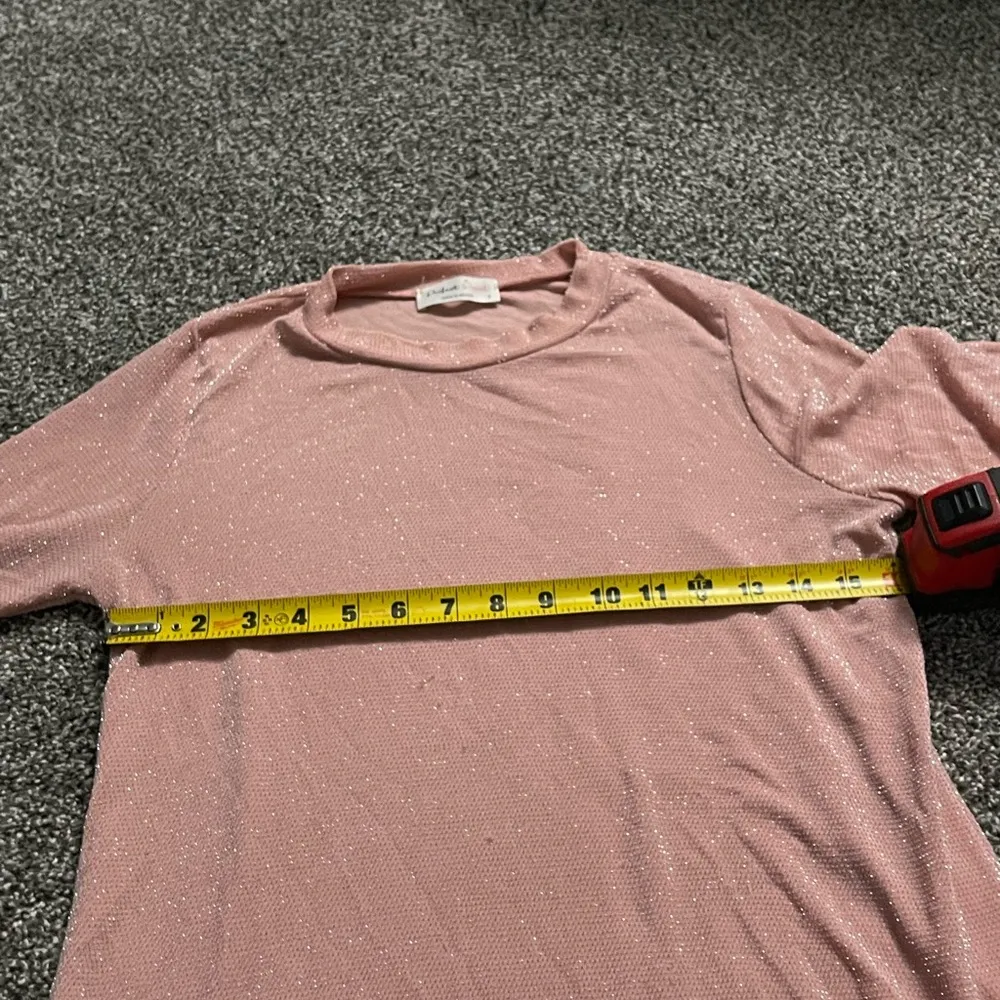 Perfect peach sparkly long sleeve business casual shirt S Pink - Image 8