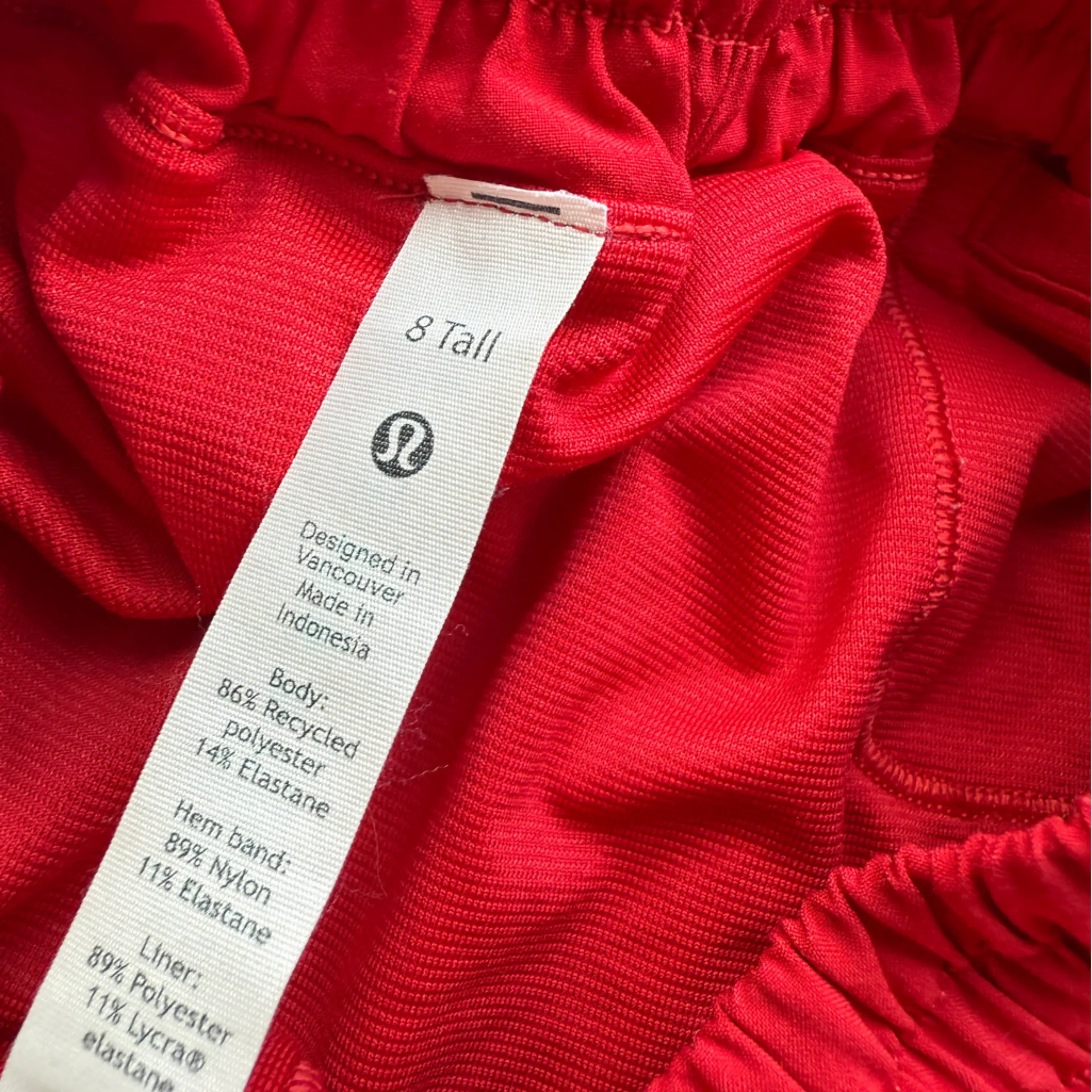 Lululemon Hotty Hot Short *Long 4"
Dark Red | Size 8 tall - Image 4