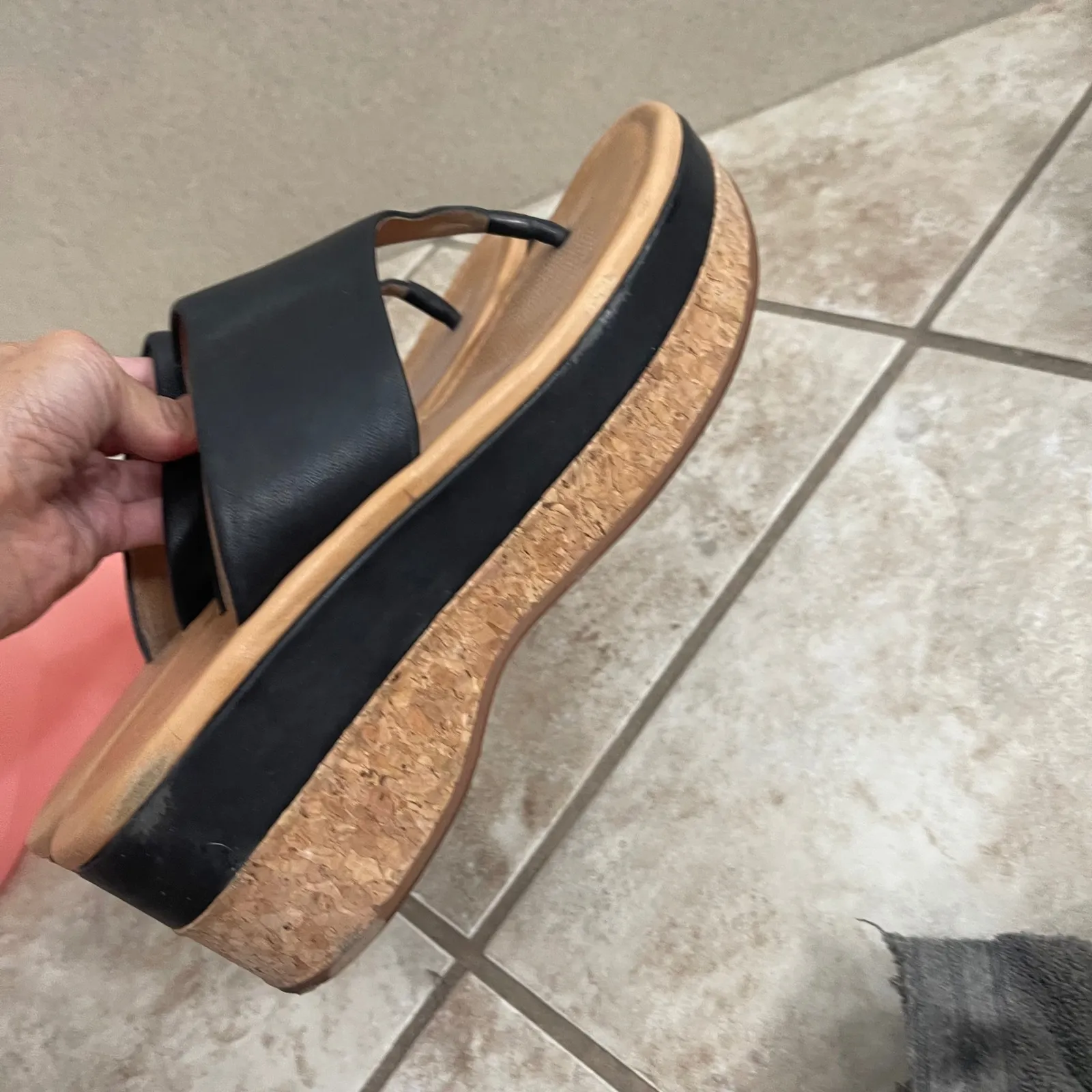 Corso Como Sz 10m Black Leather Thong Platform Cork Wedge Sandals Women's Shoes - Image 3