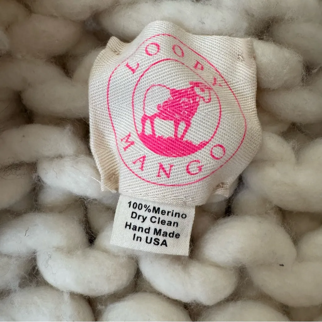 Hand knit, chunky, merino wool cardigan sweater/jacket, approx size M/L White Size L - Image 16