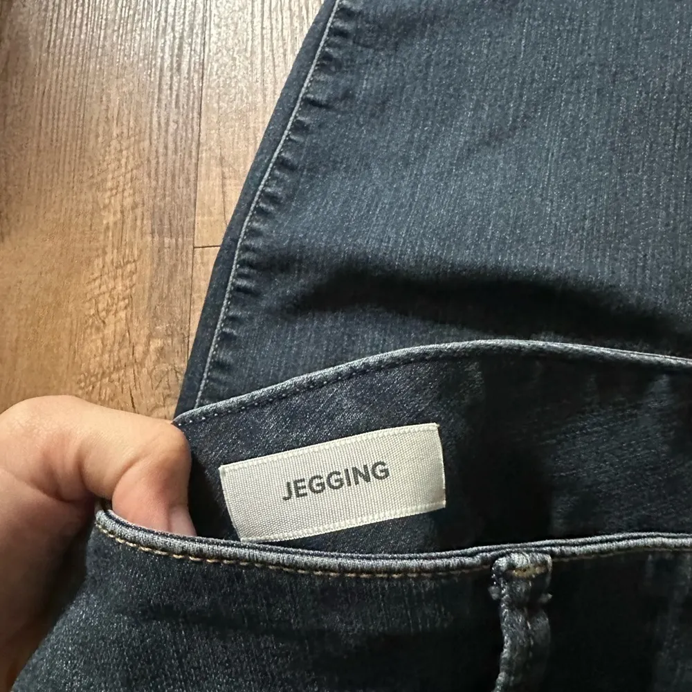 TORRID Dark Wash Jeggings - Image 4