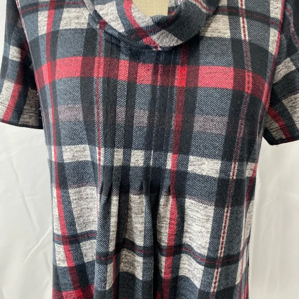 JH Collection cowl neck short sleeve plaid dress PL Gray Size undefined - Image 2