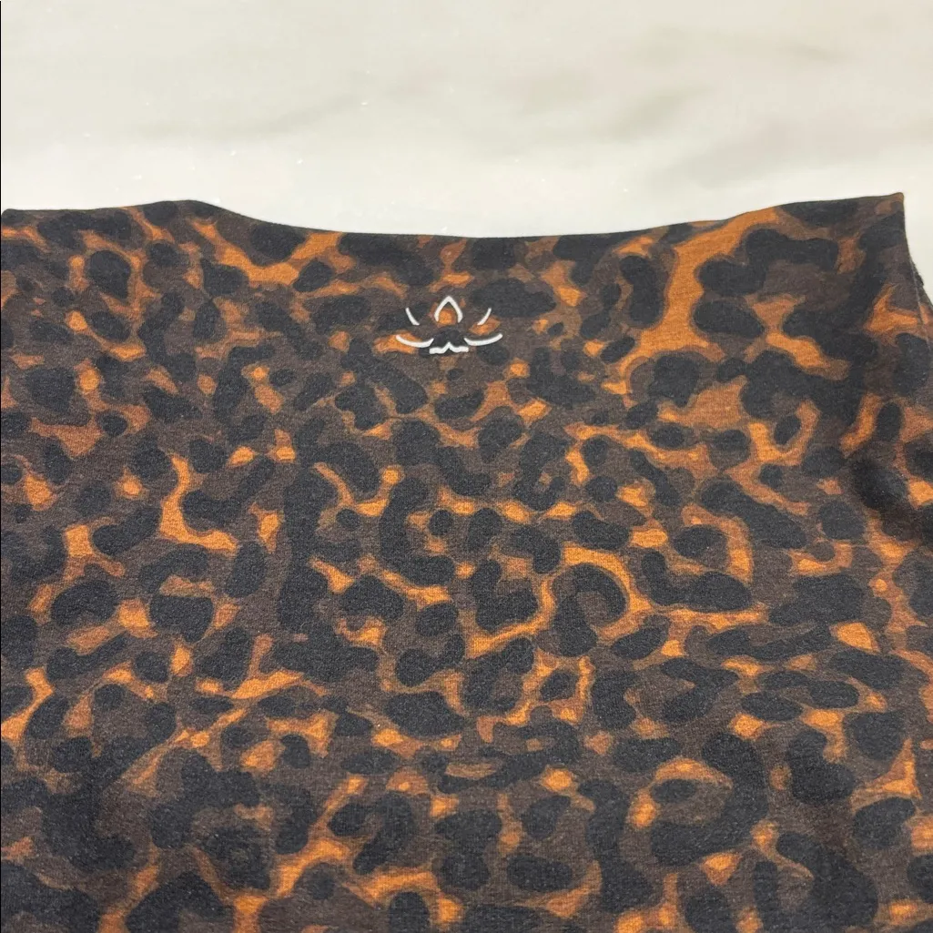 Beyond Yoga Leopard Workout Top - Image 5