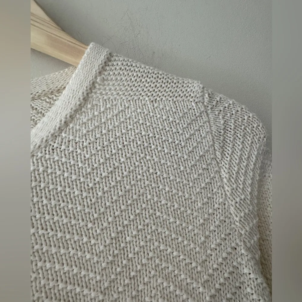 Old Navy Cream Relaxed Textured Crewneck Sweater - Image 4