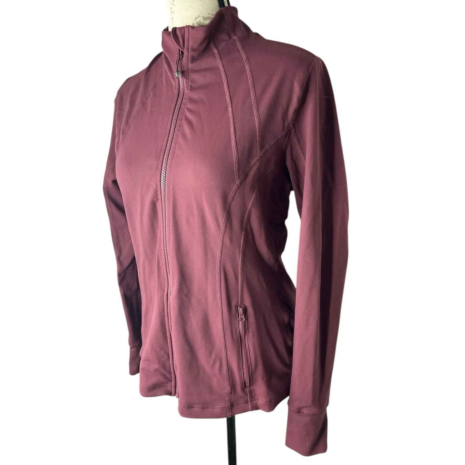 90 Degree by Reflex Women  Full Zip Jacket  Long Sleeves Thumb Holes Burgundy‎ M - Image 2