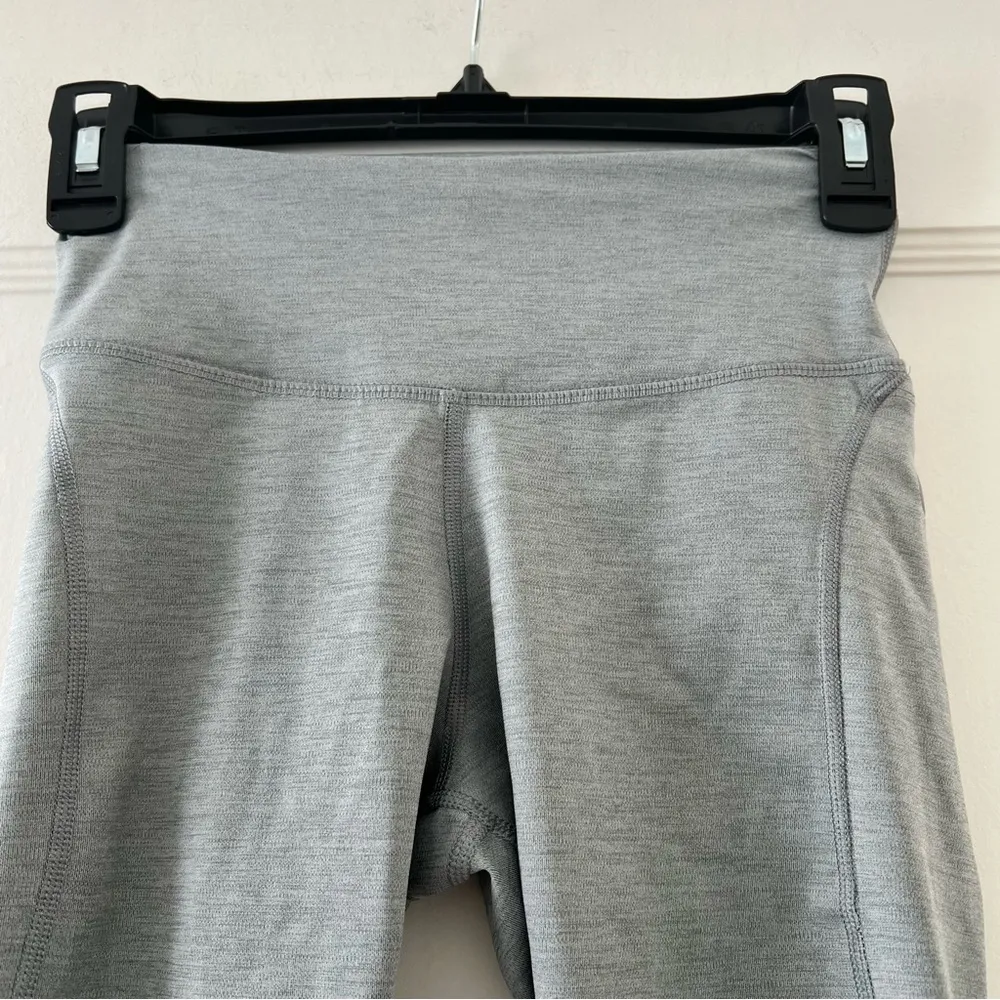 Nike Epic Fast Women's Mid-Rise Pocket Running Leggings in Gray Size XS - Image 4
