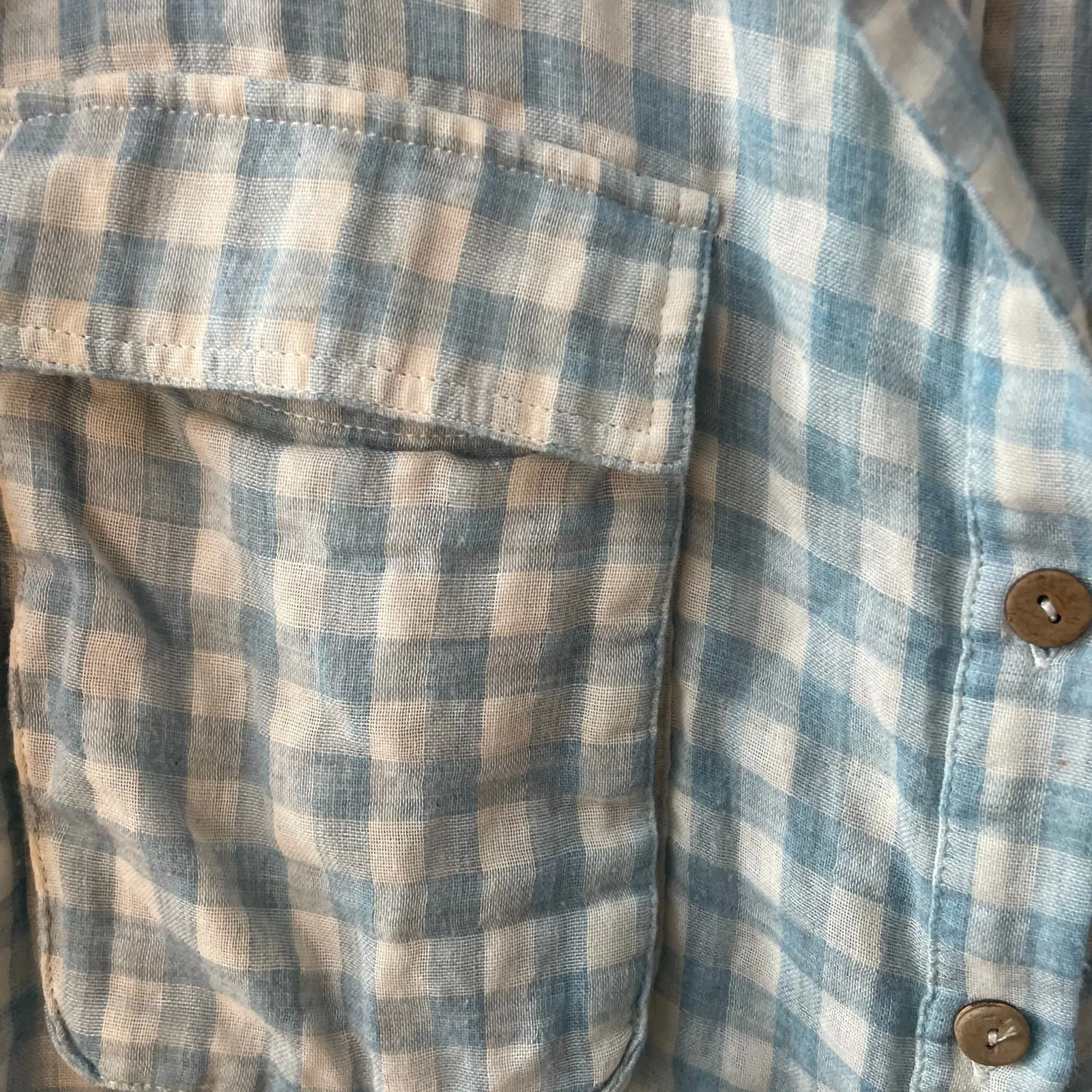Mustard Seed Boutique Style Button Down Gingham Plaid Top Medium Blue White - Image 2
