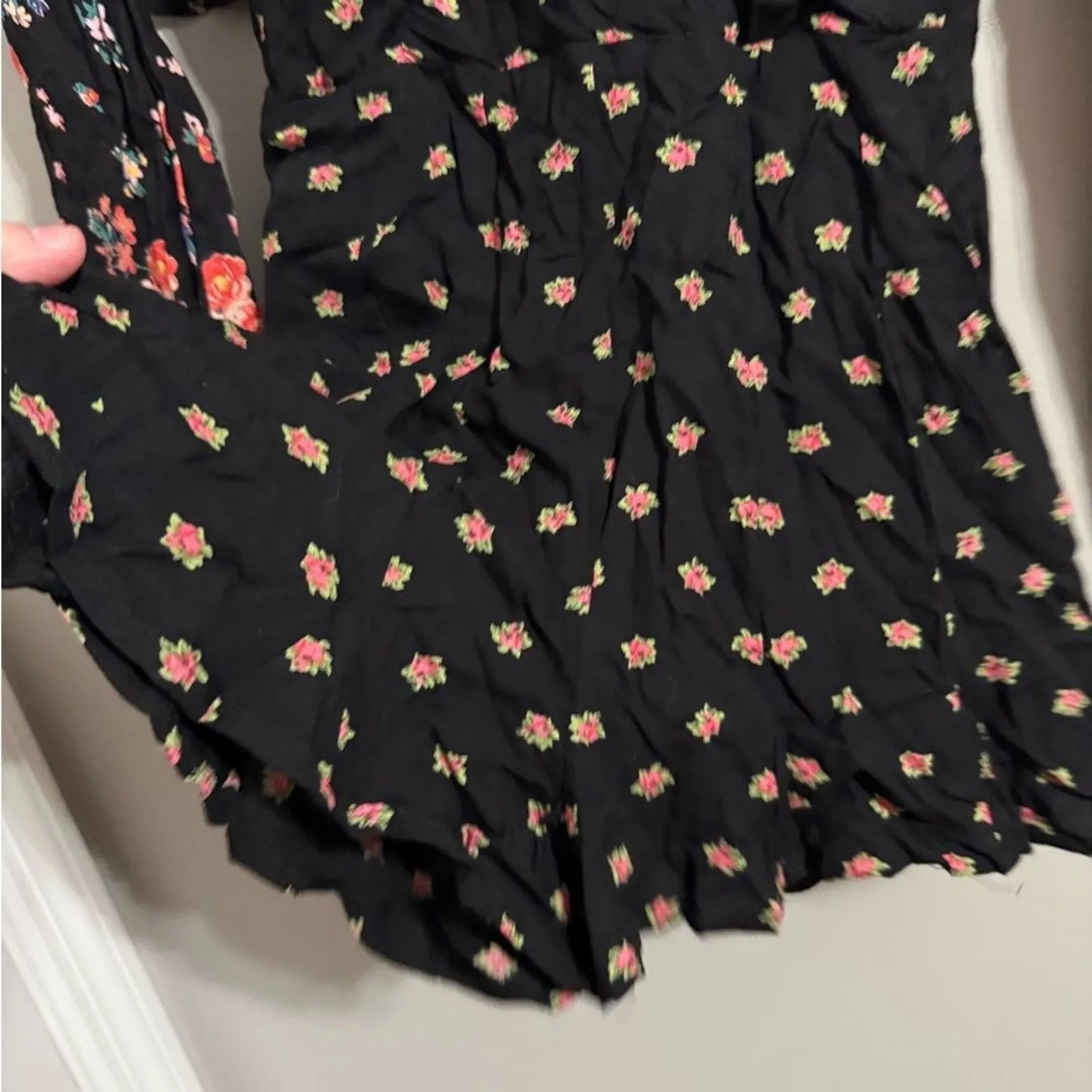 ASOS‎ Floral Print Ruffle V Neck Long Sleeve Black Mini Dress Women US 4 - Image 2