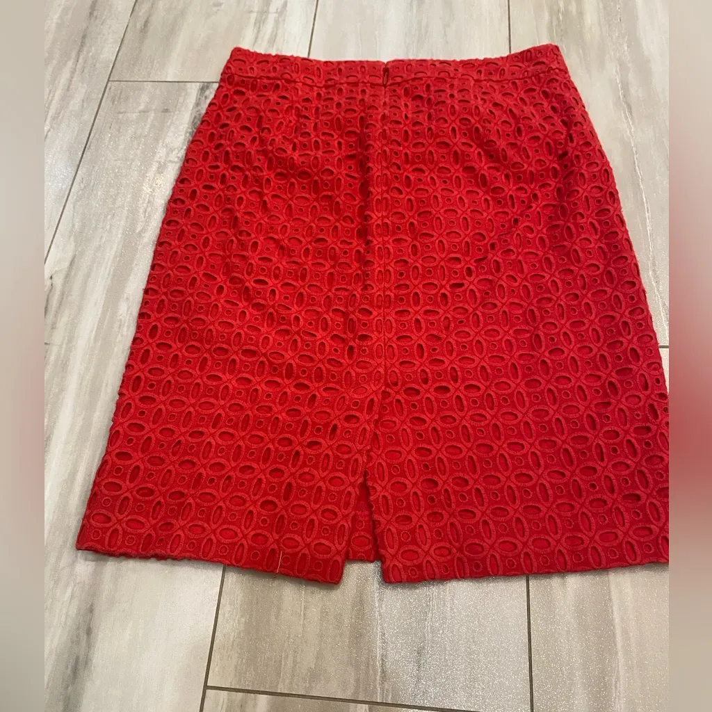 J. Crew No. 2 Pencil Career Skirt in Textured Layered Red Eyelet, Women’s size 2 - Image 4