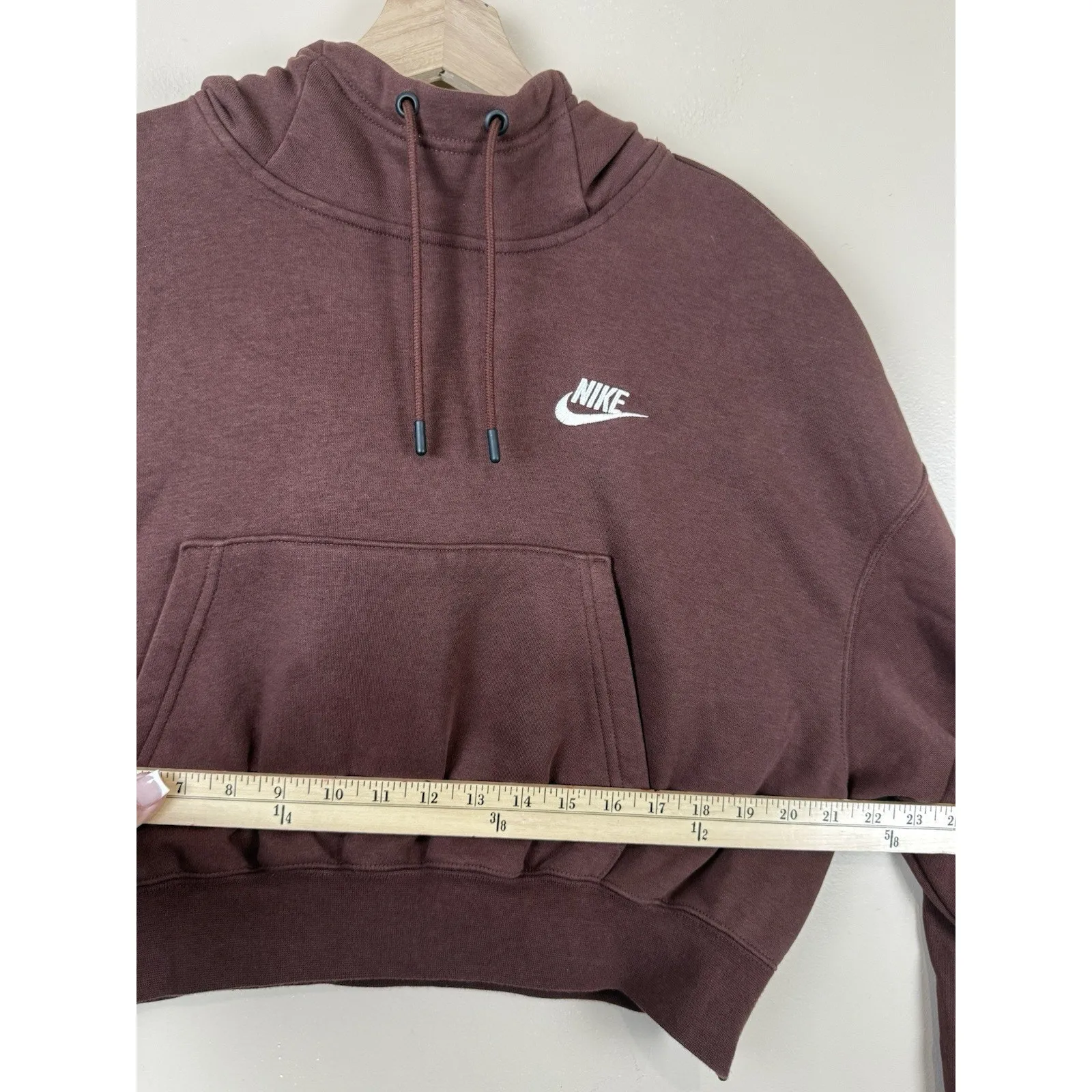 Nike Sportswear Essentials Women’s Brown Hooded Cropped Sweater Size M - Image 14