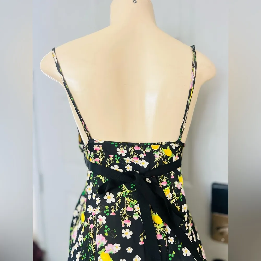 Cynthia Rowley Capri Dress -Black floral size 6 like new - Image 8