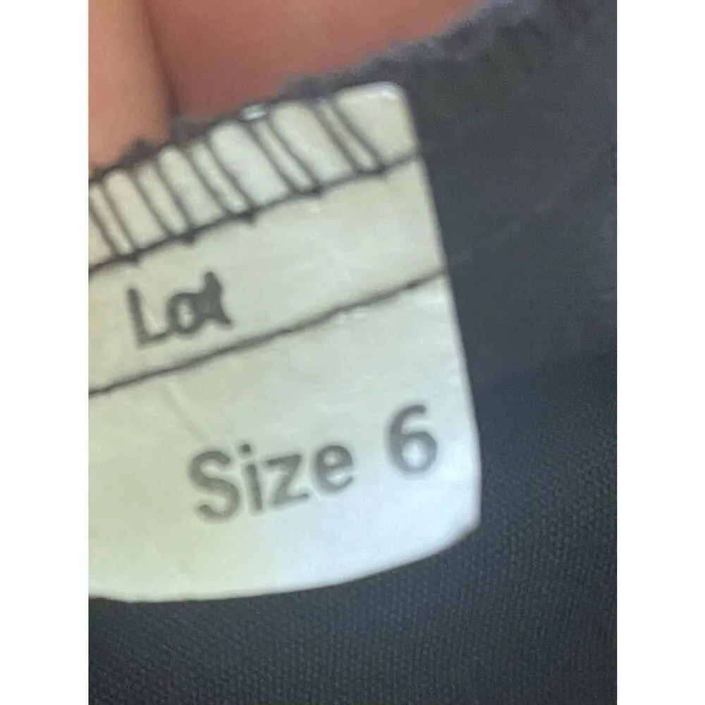 Petite Sophisticate Black Sleeveless Button Vest Size 6 Made in USA Vintage - Image 7