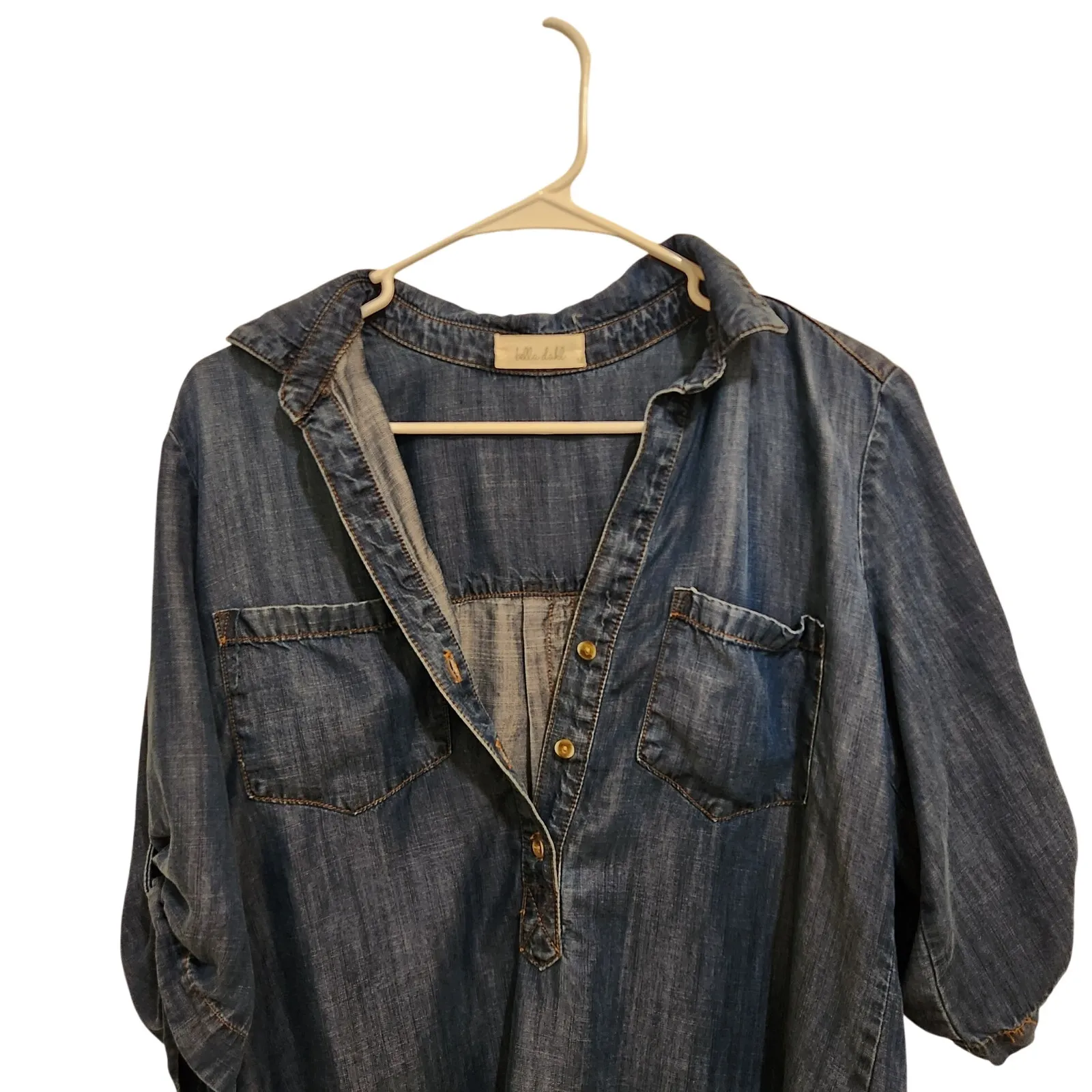 Bella Dahl Roll Sleeves Blue Chambray Button Front Casual Blouse Shirt Medium - Image 2