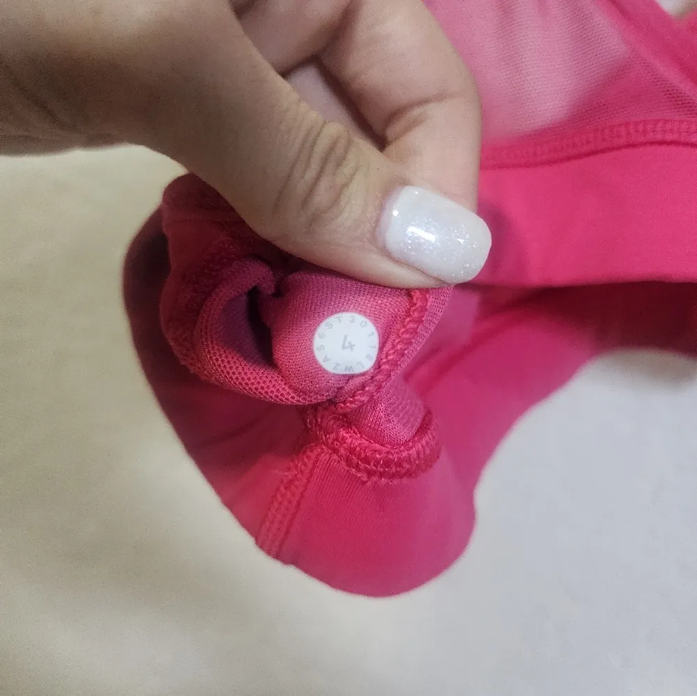 athletica y sport bra size 4 - Image 5