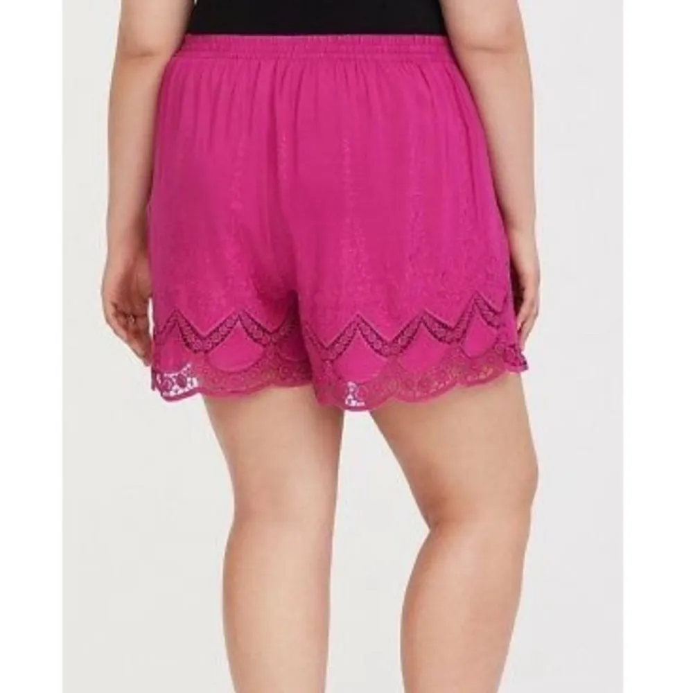 Torrid Pink Parade Scalloped Lace Trim soft shorts size 0 - Image 3