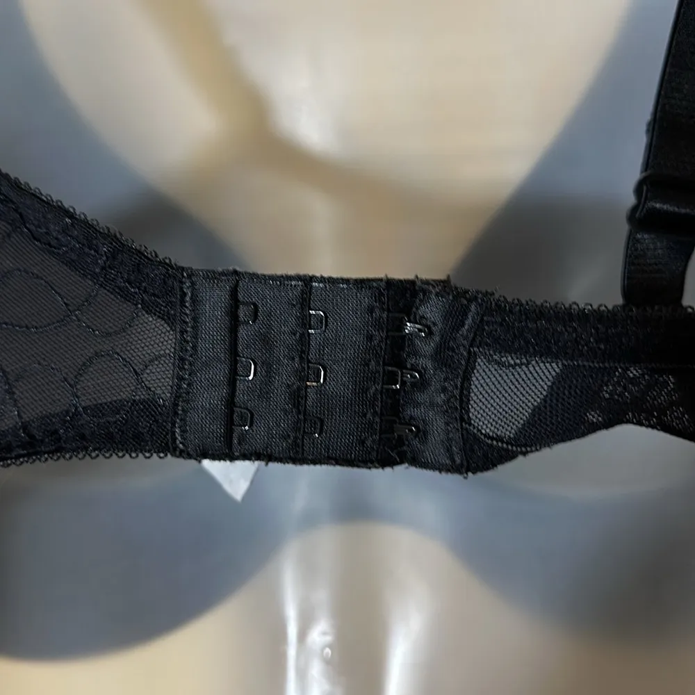 Black Satin and Mesh Jacquard Print Underwire Bra Brand Unknown See Measurements Size undefined - Image 13