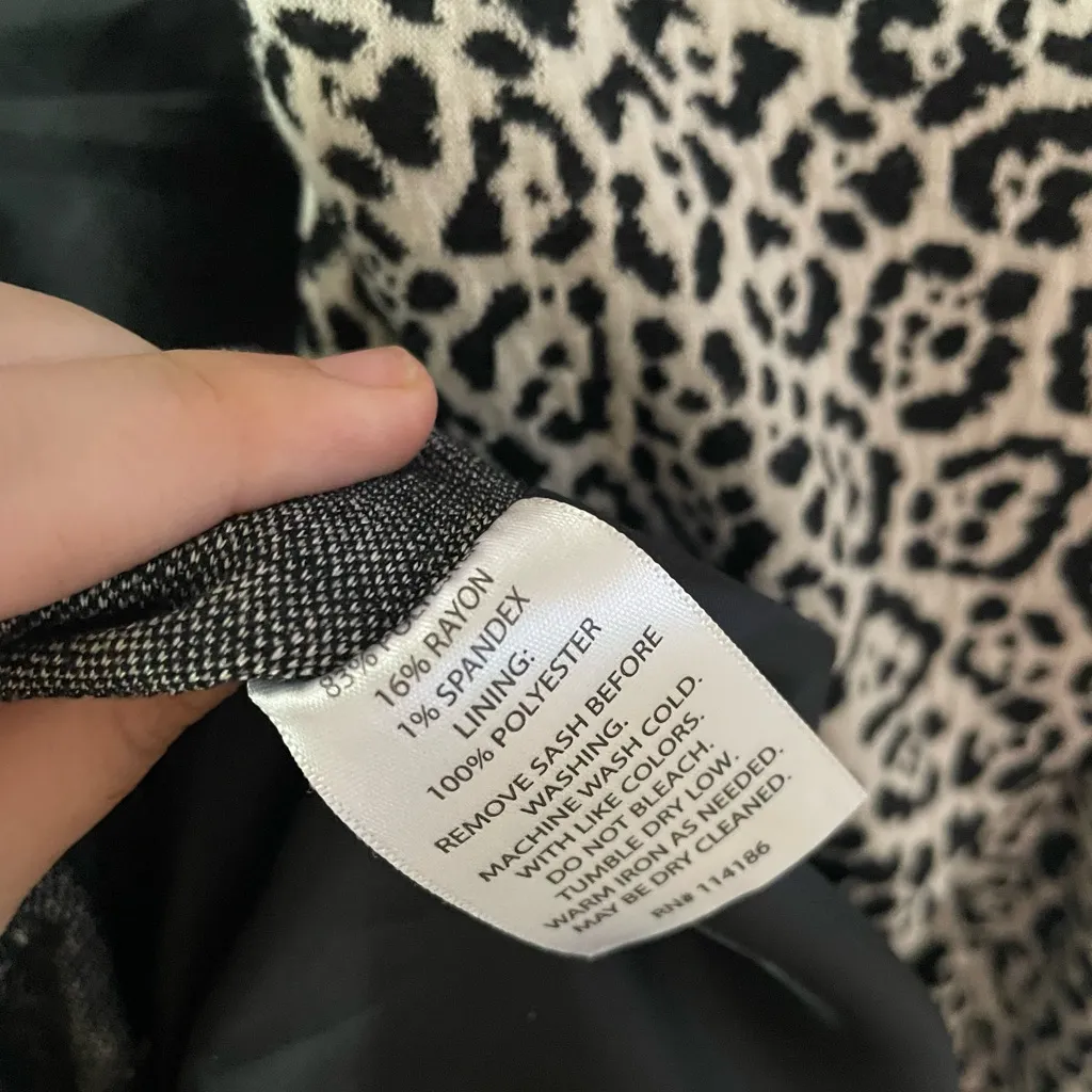 Susan Bristol Vintage Ivory Black Leopard Print Tie Belt Jacket size Medium - Image 3