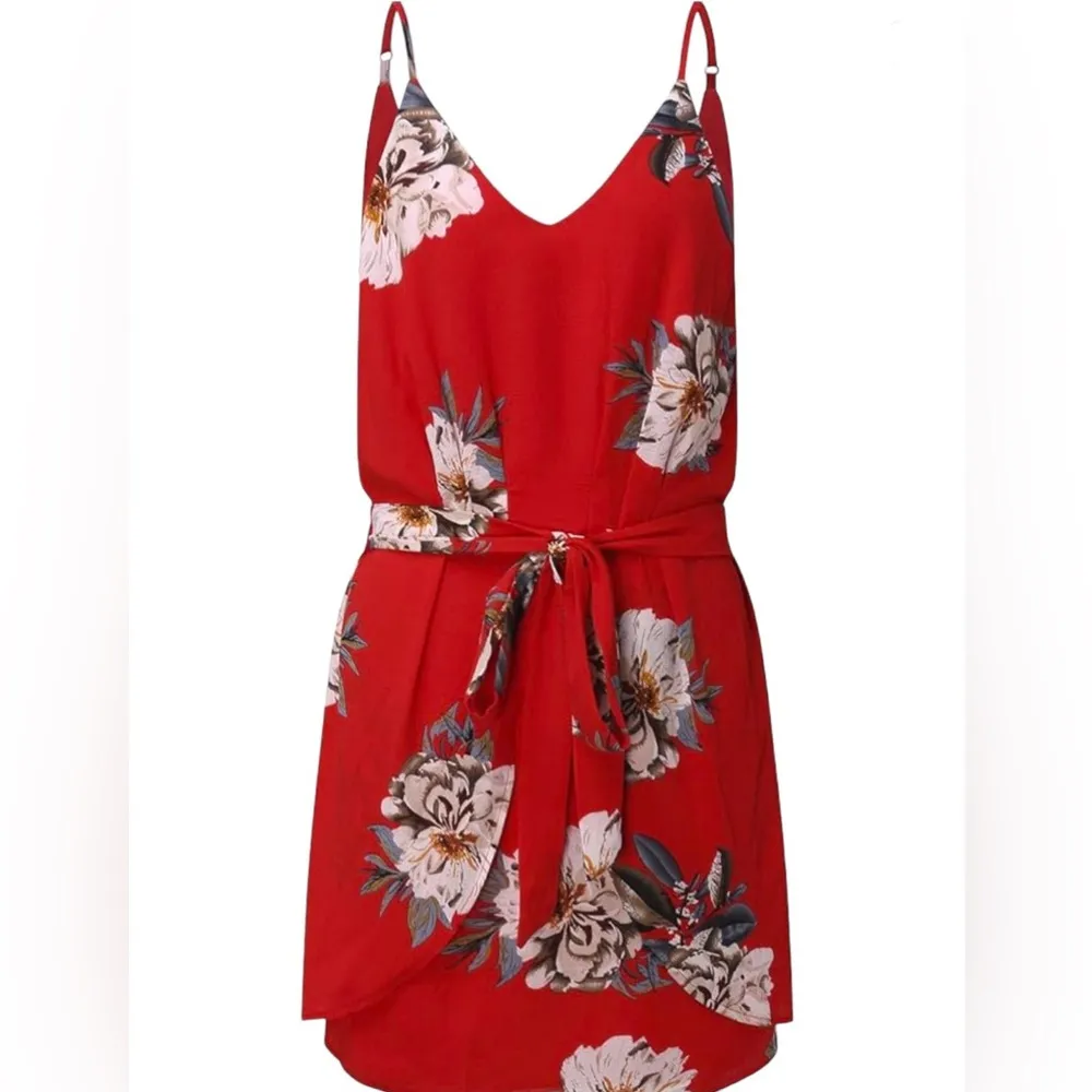 Adorable Red Floral Mini Dress W/Tie Back  at Waist Size Medium - Image 9