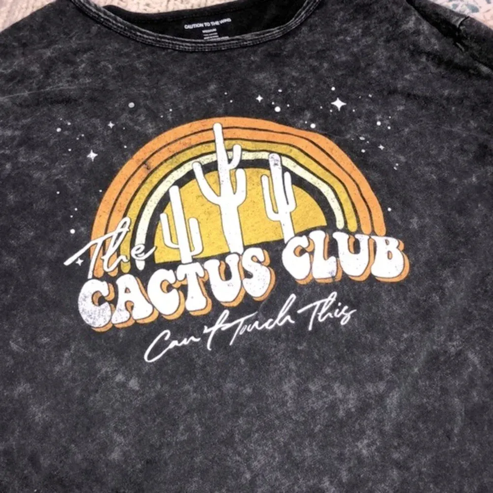 Caution to the wind graphic T-shirt the cactus club you can’t touch this medium - Image 3