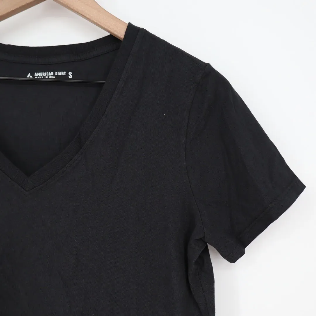 American Giant Classic V Neck T Shirt Black Made in USA Size Small - Image 4