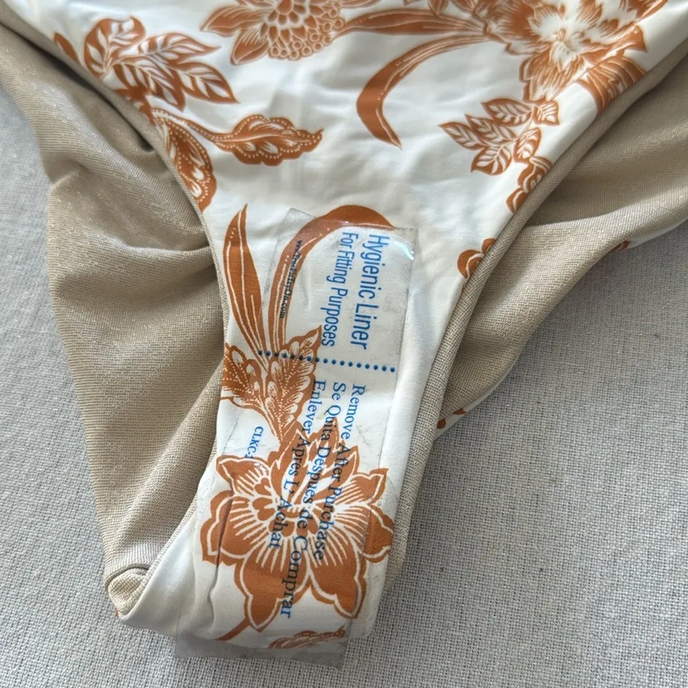 Maaji Nacar Faena Plunge One Piece, XSmall, $165 - Image 5