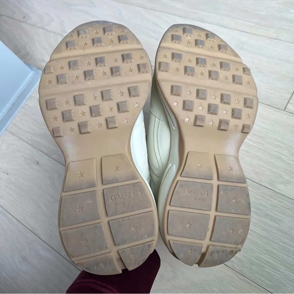 Gucci Rhyton Logo Print GG Sneakers in Tan - Authentic - Image 7