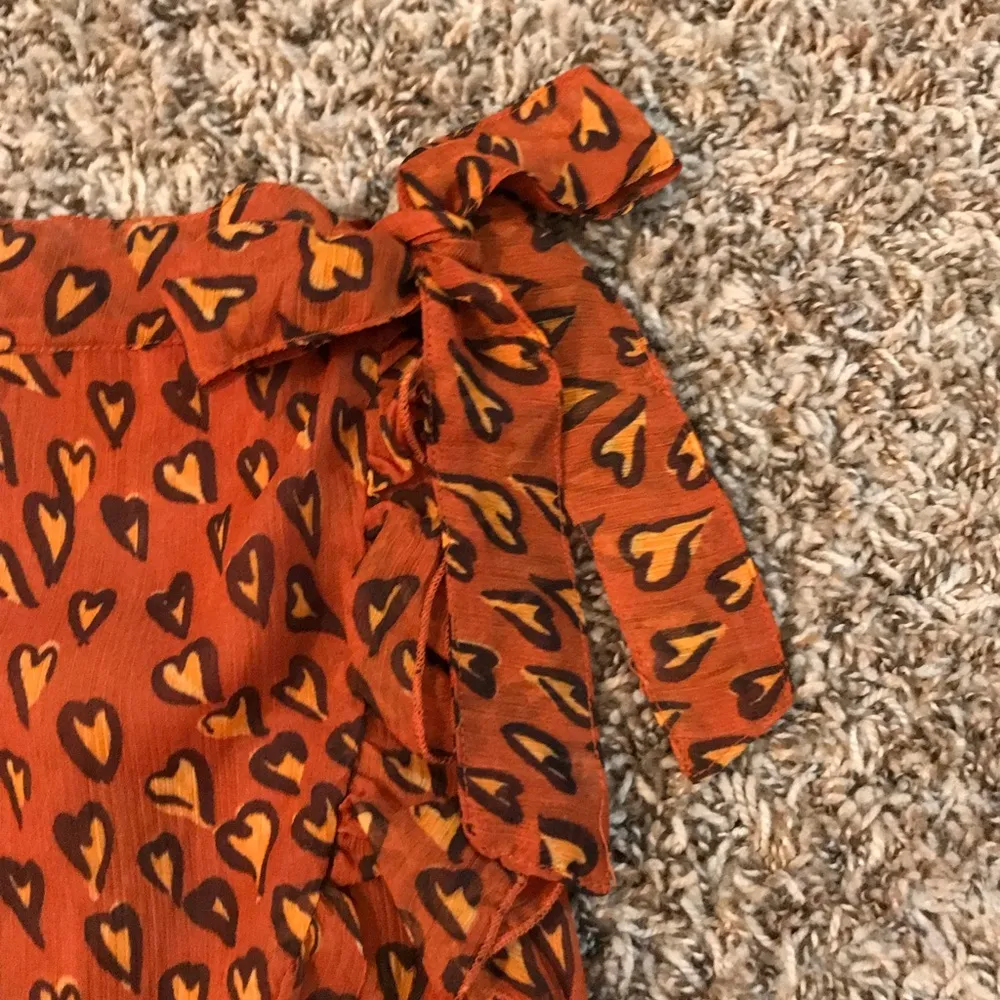 Urban Outfitters heart print, bow tie side, ruffle mini skirt - Image 7