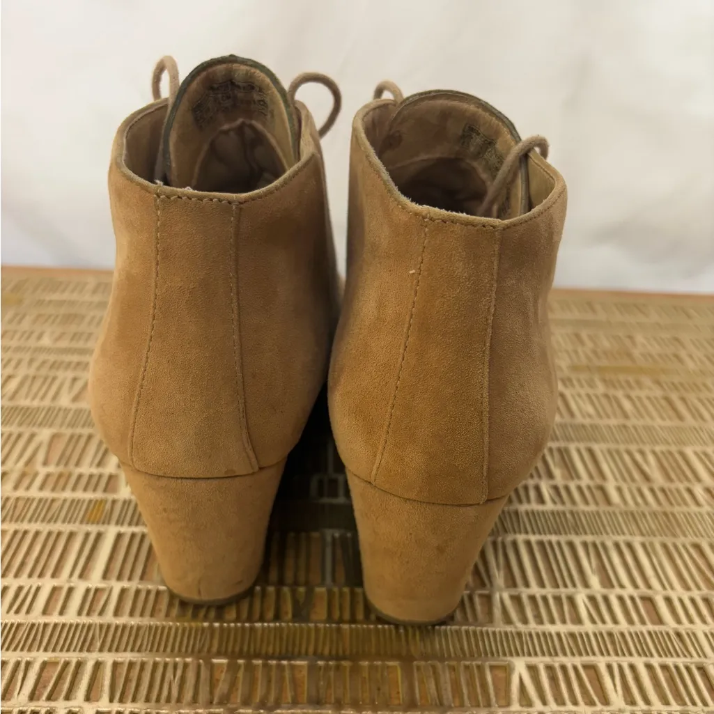 Vionic Elevated Becca Wedge‎ Suede Ortaheel Comfort Bootie, Light Tan, US 8.5 - Image 4