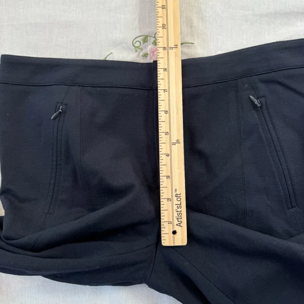 navy blue Vince skinny stretch pants size 8 - Image 7