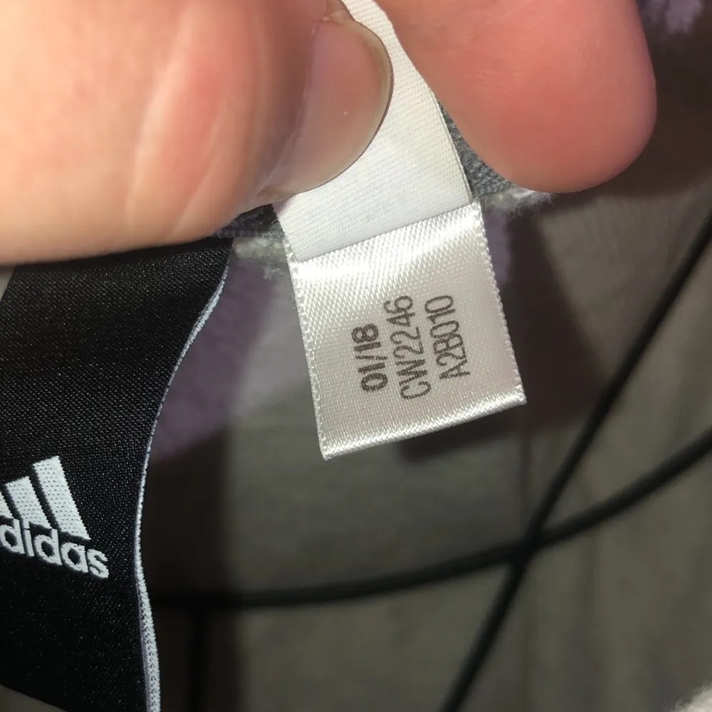 Adidas heathered gray high low crop top sweatshirt XL SWEATSHIRT CREWNECK​​ - Image 5