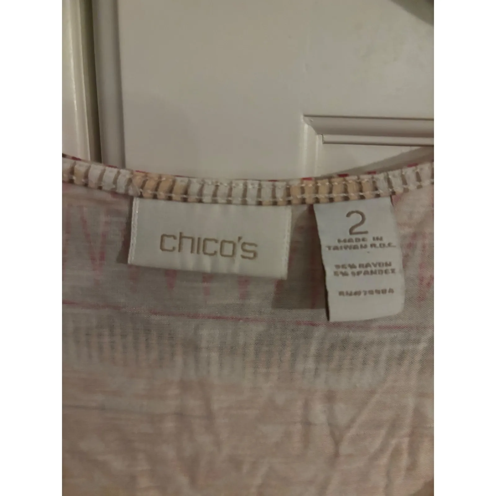 Chicos Tribal Print Short Sleeve Scoop Neck Top Women's Size 2 Orange Pink‎ - Image 3