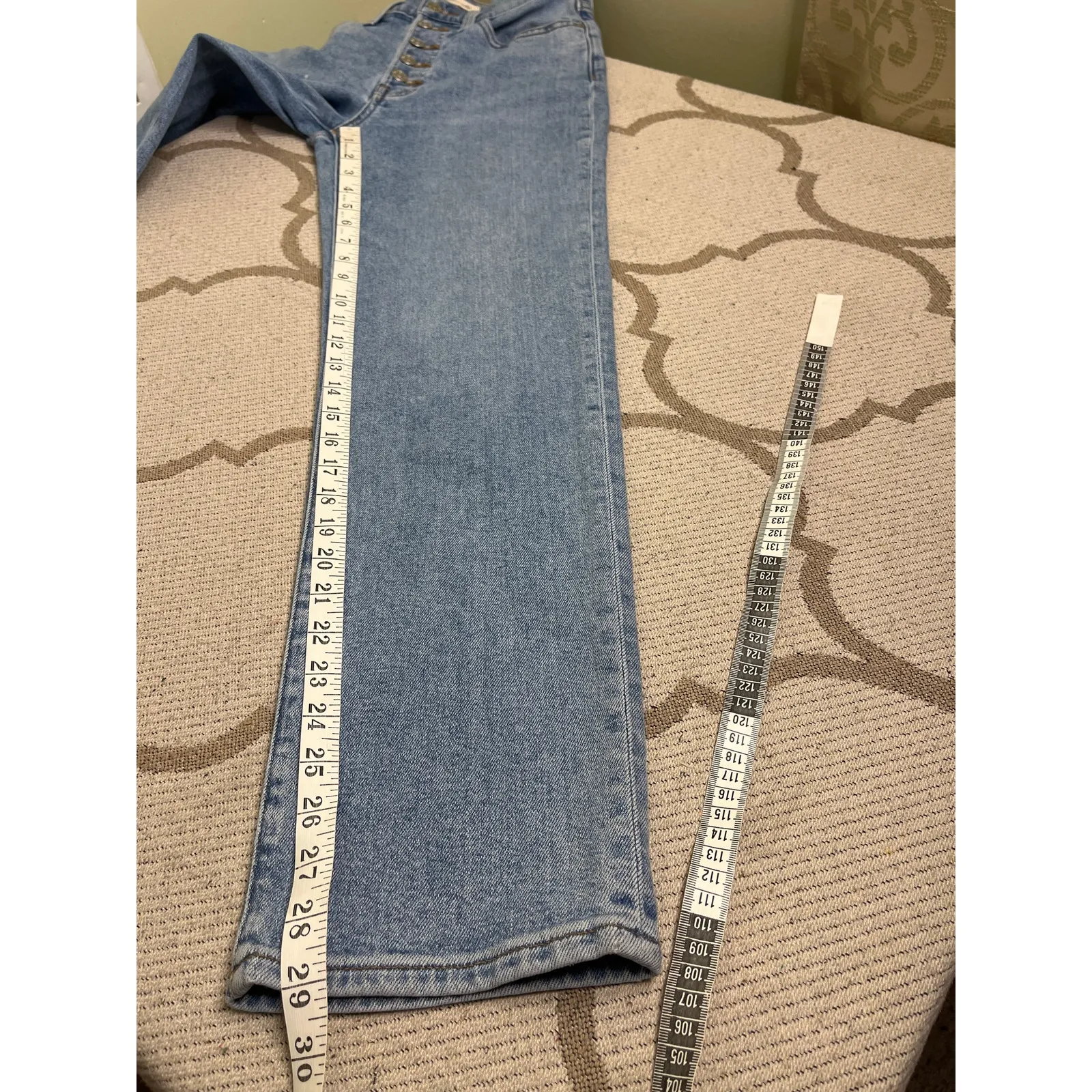 Madewell Perfect Vintage Straight Jean, Delafield Wash: Button-Fly, size 25 - Image 9