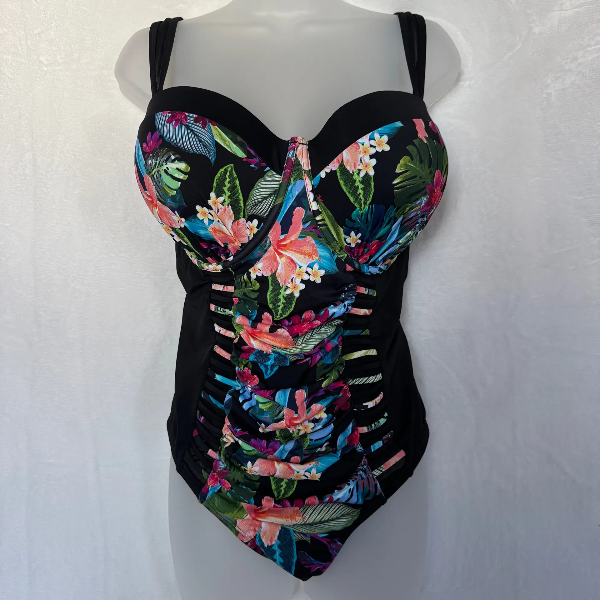 Swimsuits For All One-Piece Size 20 Floral Mesh Panel Underwire Swimsuit Black Tropical   - Image 3