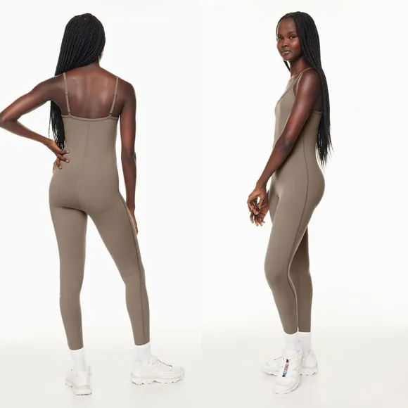 Aritzia TnAction Taupe Jumpsuit Scoop-neck jumpsuit Bodysuit - Image 2