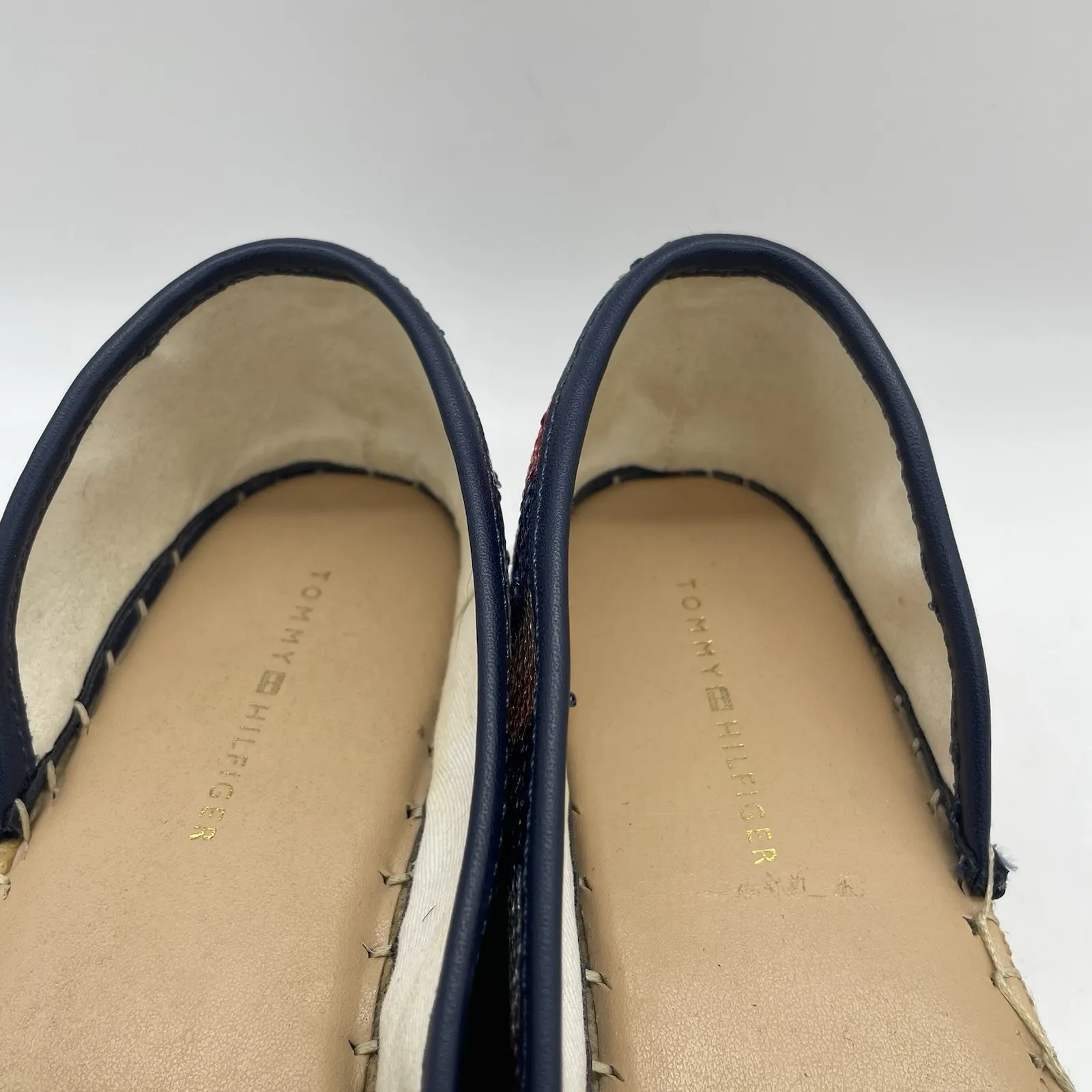 Tommy Hilfiger Womens 6.5‎ Shoes Flats Corliss 2 American Flag Sequin Espadrille - Image 12