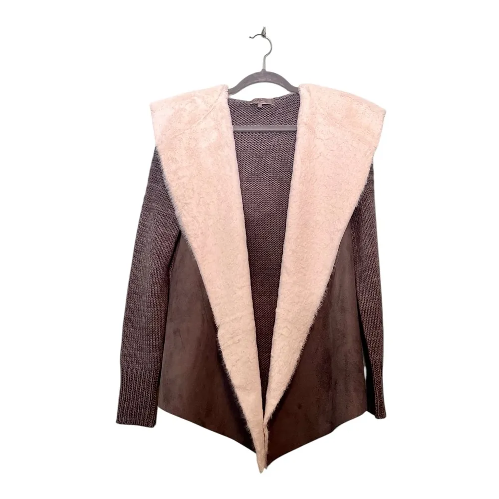 Sweater. Hooded. Faux Fur/Suede. Grey &White. Open Cardigan. - Image 6