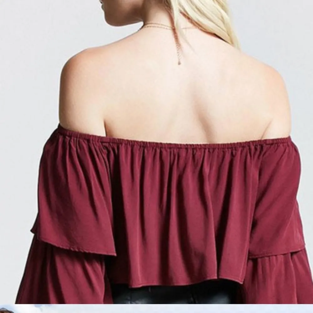 Forever 21 Off Shoulder Aubergine Layered Sleeve Boho Cropped Top Blouse NWT NEW - Image 4