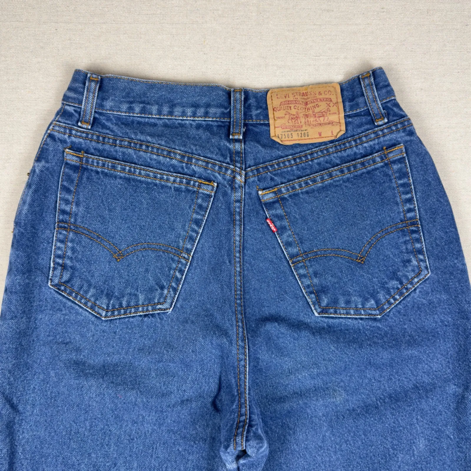 Vintage 90s Levi's 505 Women's Jeans Sz 6/8 High Rise Blue Denim Made in USA - Image 5
