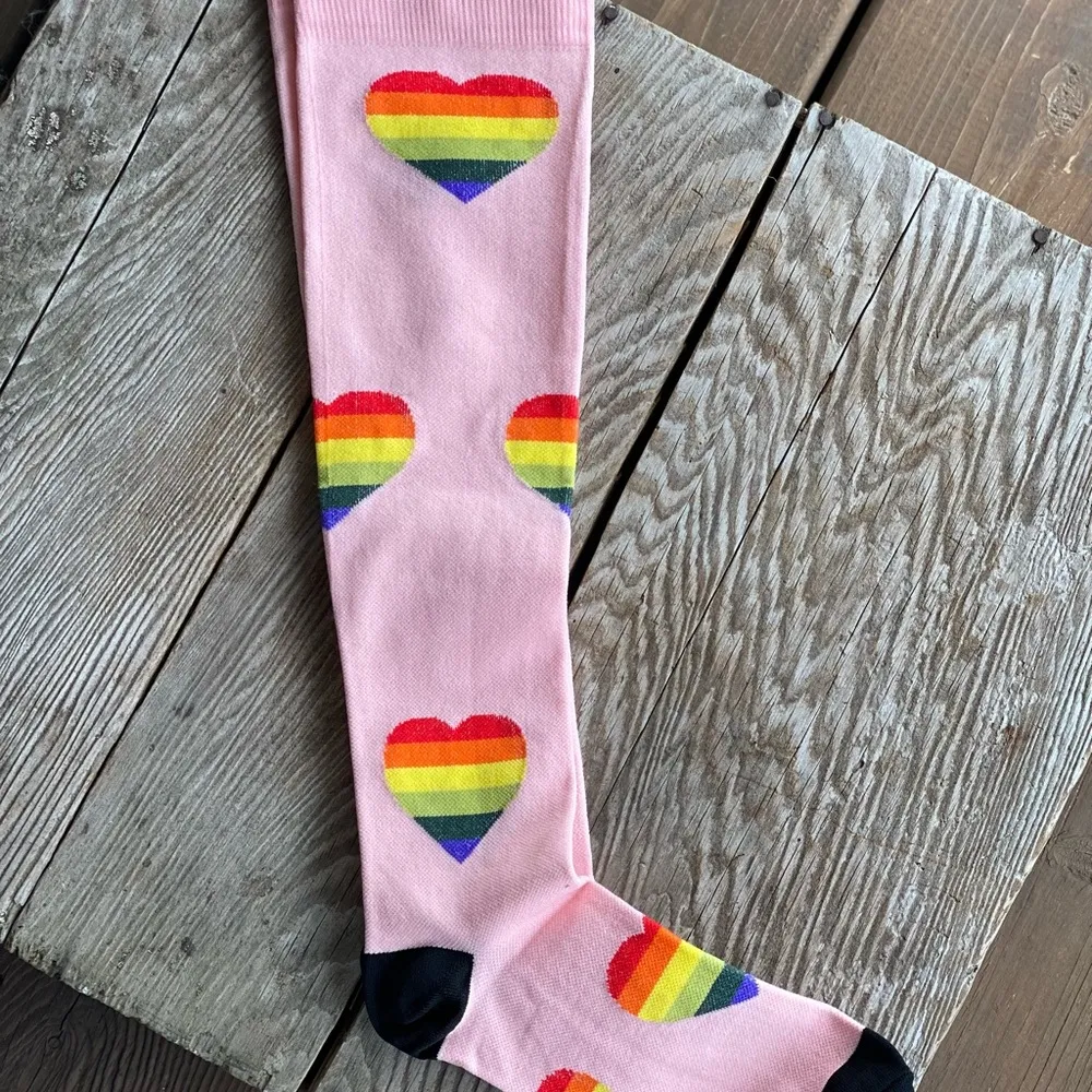 Ladies Rainbow Heart Knee socks Pink - Image 2