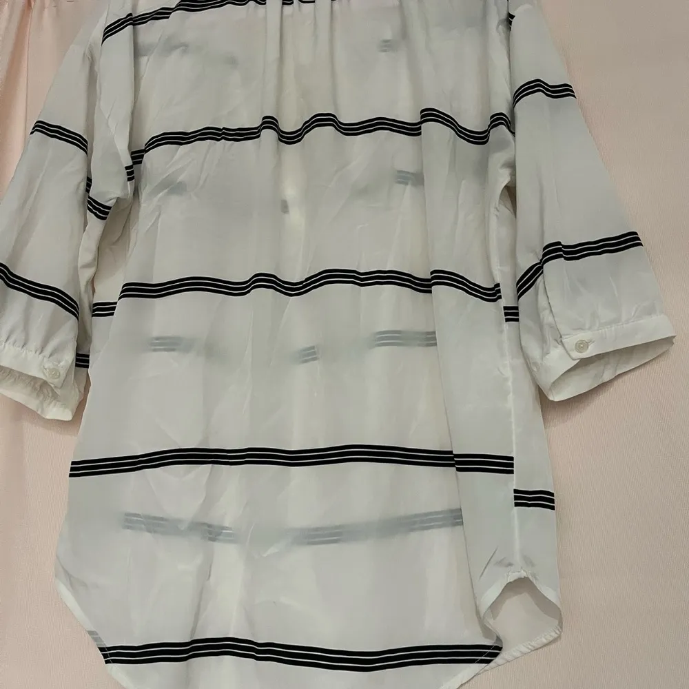 Old Navy Cream 3/4 Sleeve Boxy Tunic - Image 6
