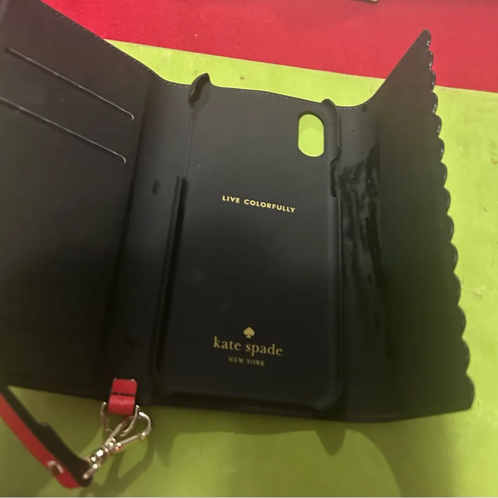 Kate Spade  Vibrant Red Scalloped Phone Wallet- Excellent Condition - Image 5