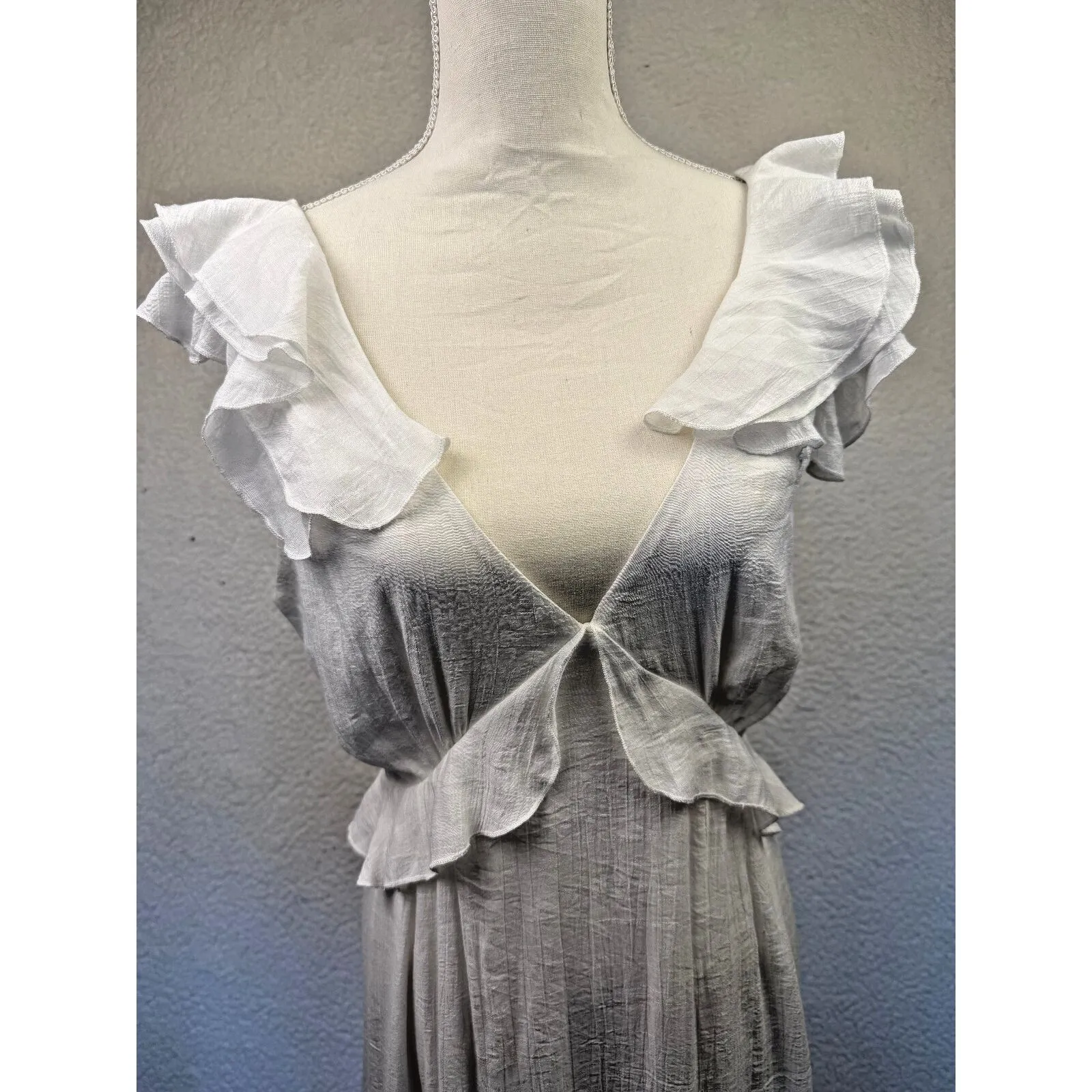 Audrey Parks‎ Francesca's White Ruffle Sleeveless Maxi Dress Angel Wedding Large - Image 3