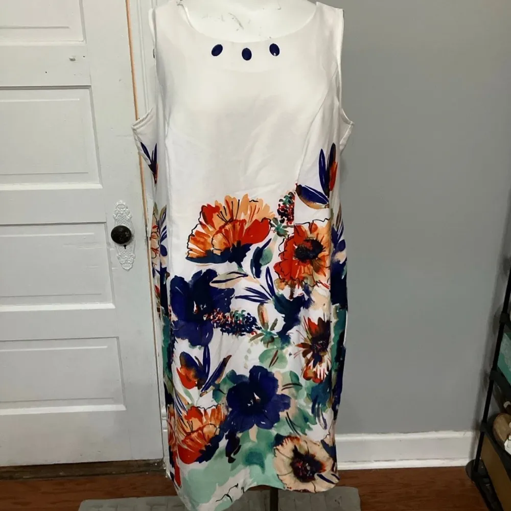 Maya Broke Sz 20 2X Sleeveless Floral Print Midi Skirt White - Image 2