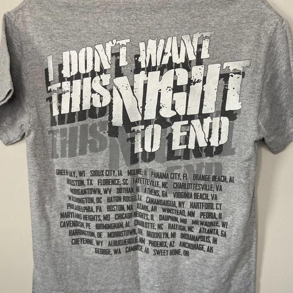 Luke Bryan I Don't Want This Night to End 2011 Tour Shirt Adult Size Small - Image 4
