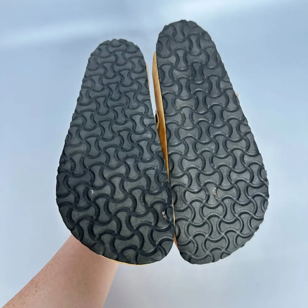 Calceo Colorful Butterfly Patterened Clog‎ Vegan Leather Quirky Garden Artsy Tan Size 7 - Image 9