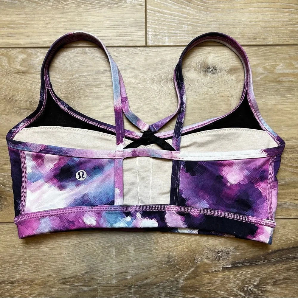 Lululemon Sweaty Endeavor Bra. Size 6 EUC - Image 7