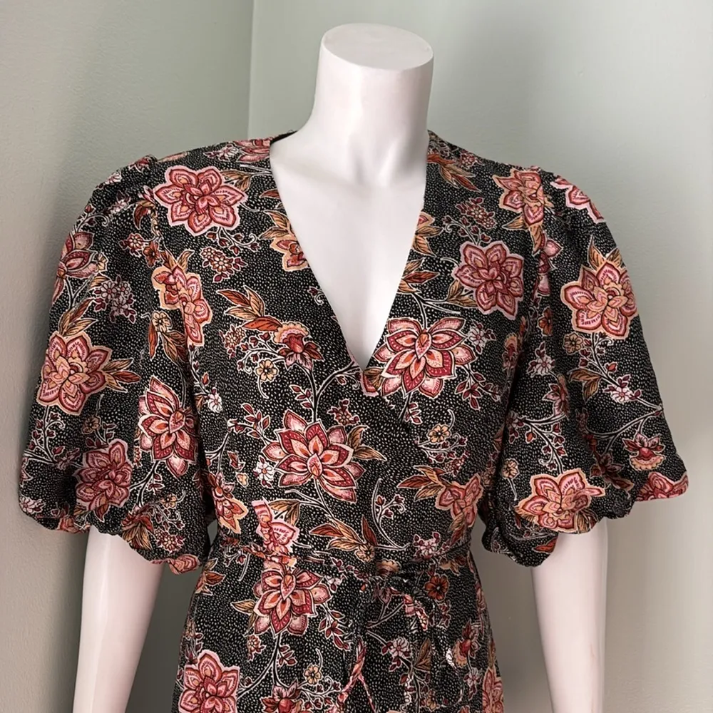 NWT MINKPINK Revolve Mehdya Midi Wrap Dress Medium - Image 5